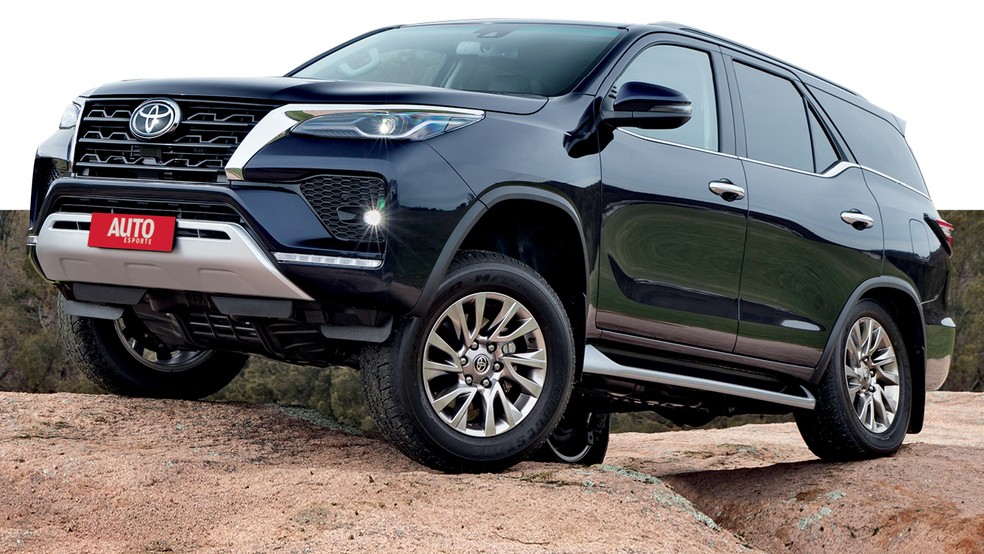 O SUV da Hilux irá acompanhar as mesmas mudanças, incluindo a melhoria na motorização — Foto: Divulgação