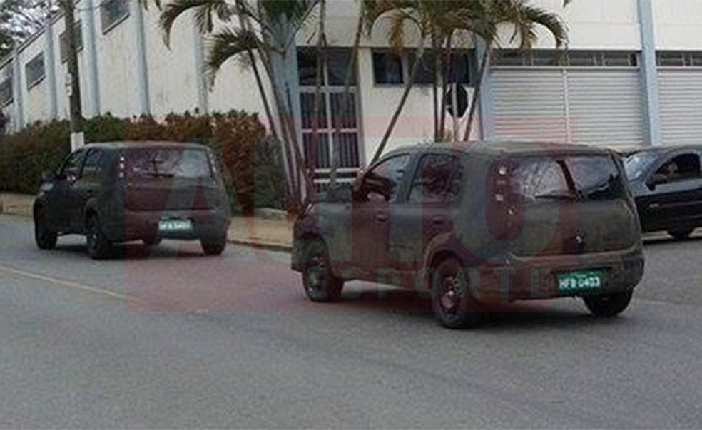 Novo Fiat Uno é flagrado em testes em Paraisópolis (MG) (Foto: Leonardo Pires/Auto News Brasil) — Foto: Auto Esporte