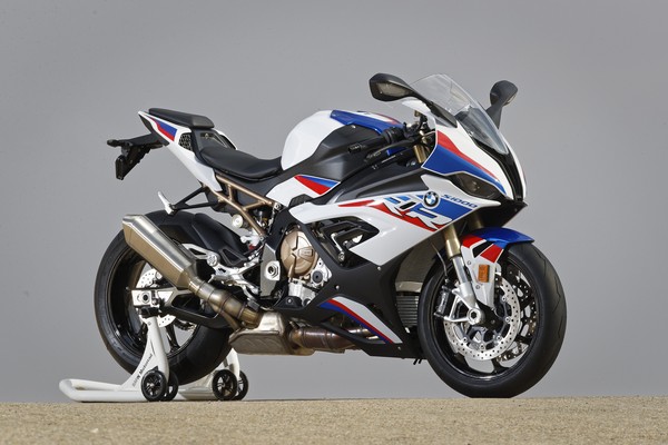 1000rr bmw hotsell