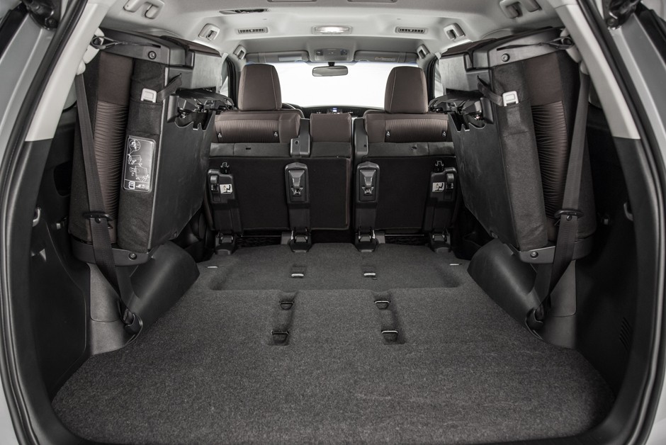 Toyota Hilux e SW4 ganham motor flex no Brasil