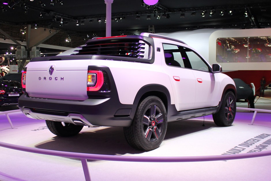 Renault Duster Oroch no Salão do Automóvel 2014