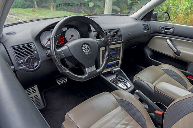 Volkswagen Golf GTI 4,5 - painel