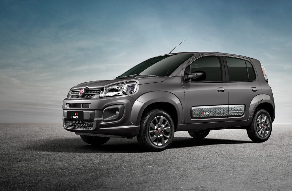 Fiat Uno Ciao marca a aposentadoria do hatch fabricado no Brasil por quase 40 anos — Foto: Divulgação