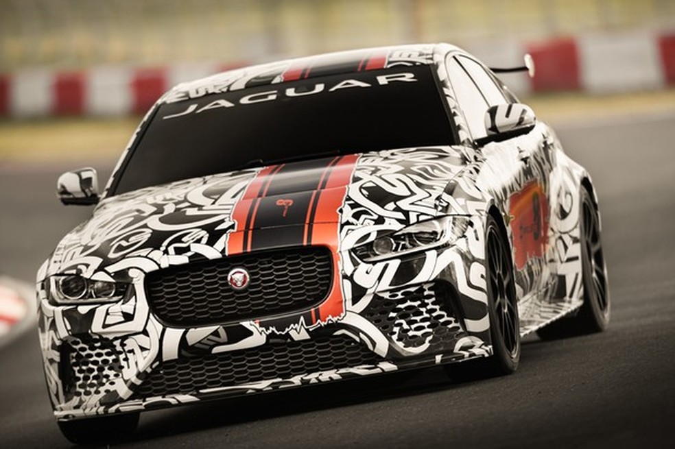 Jaguar XE SV Project 8 (Foto: Divulgação) — Foto: Auto Esporte