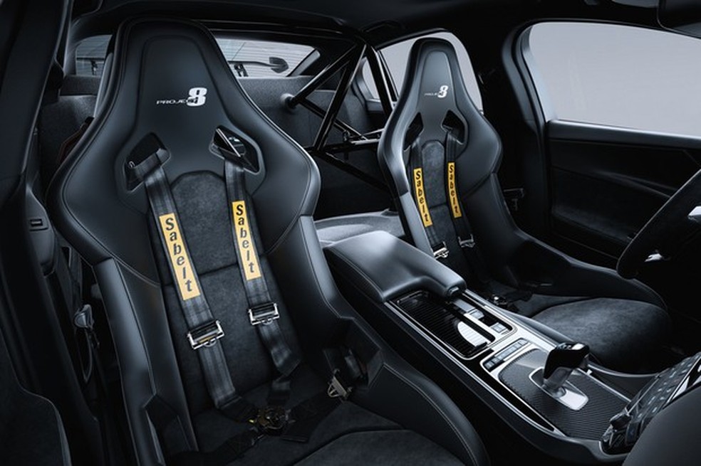 Jaguar XE SV Project 8 (Foto: Divulgação) — Foto: Auto Esporte