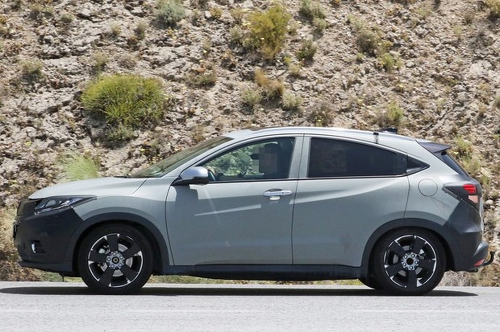 Rodas também mudarão no HR-V vendido no Brasil (Foto: CarPix/Auto News Brasil) — Foto: Auto Esporte