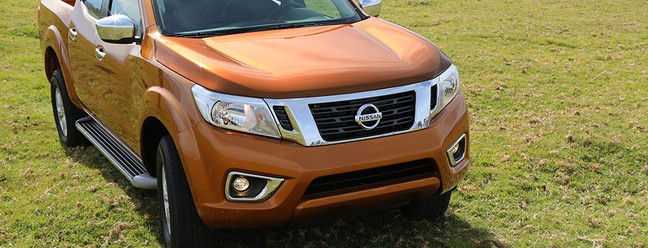 Nissan Frontier NP 300 2016