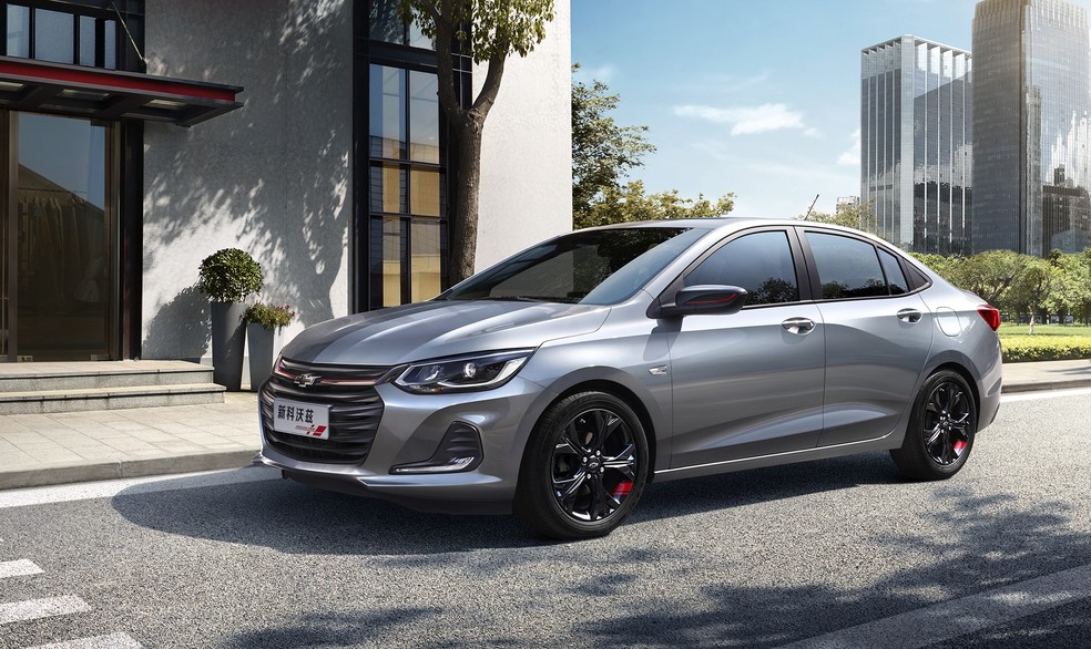 Nova geração do Prisma chama Onix na China — Foto: Chevrolet/Divulgação