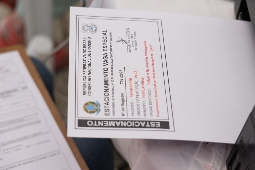 Cartão de estacionamento de idoso