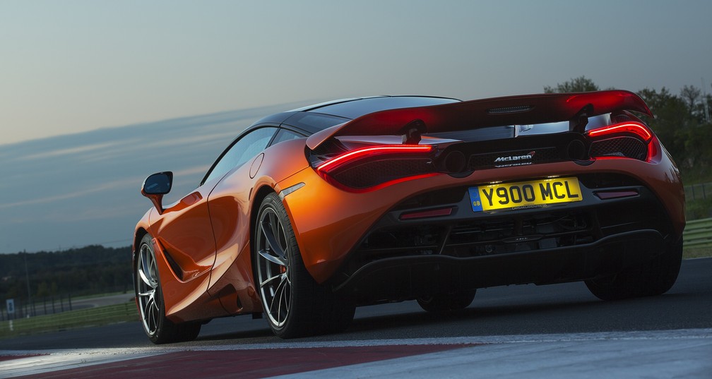 McLaren 720 S — Foto: Divulgação