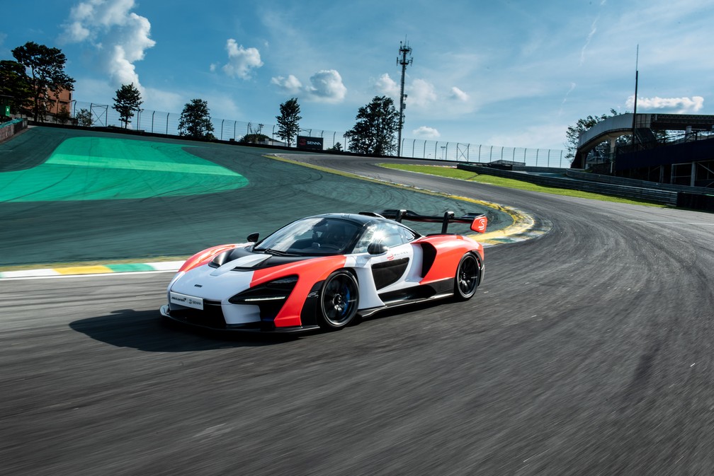 McLaren Senna: como é andar no supercarro de R$ 8 milhões que
