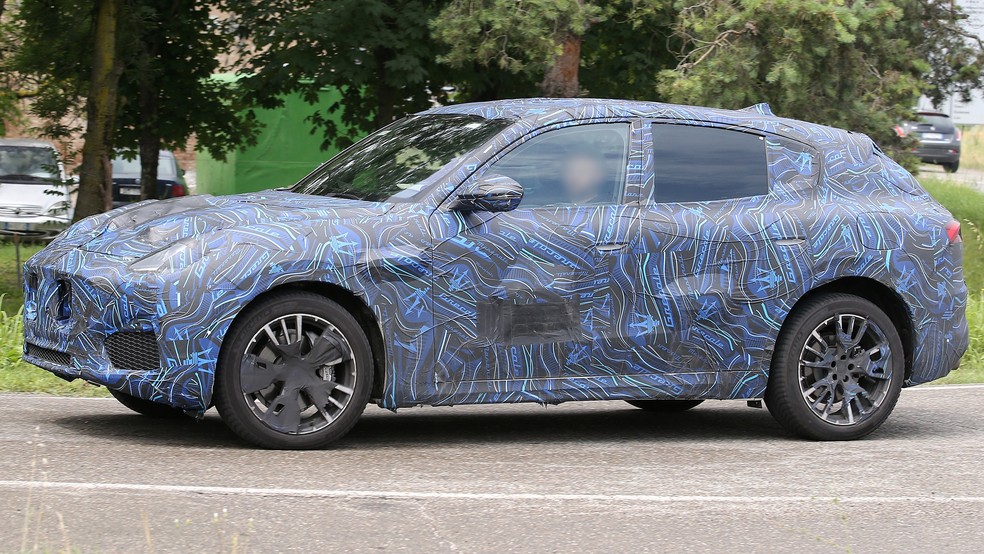 O modelo terá porte de Macan e será o menor SUV (até agora) da Maserati — Foto: Automedia
