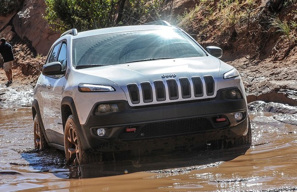 Jeep Cherokee Trailhawk (Foto: Divulgação) — Foto: Auto Esporte