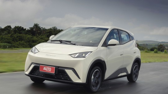 BYD vendeu metade dos carros elétricos e híbridos novos do Brasil em 2025