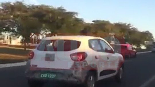 Renault Kwid é flagrado em vídeo