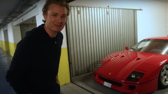 Nico Rosberg pede e vizinho libera Ferrari F40 para uma volta em Mônaco