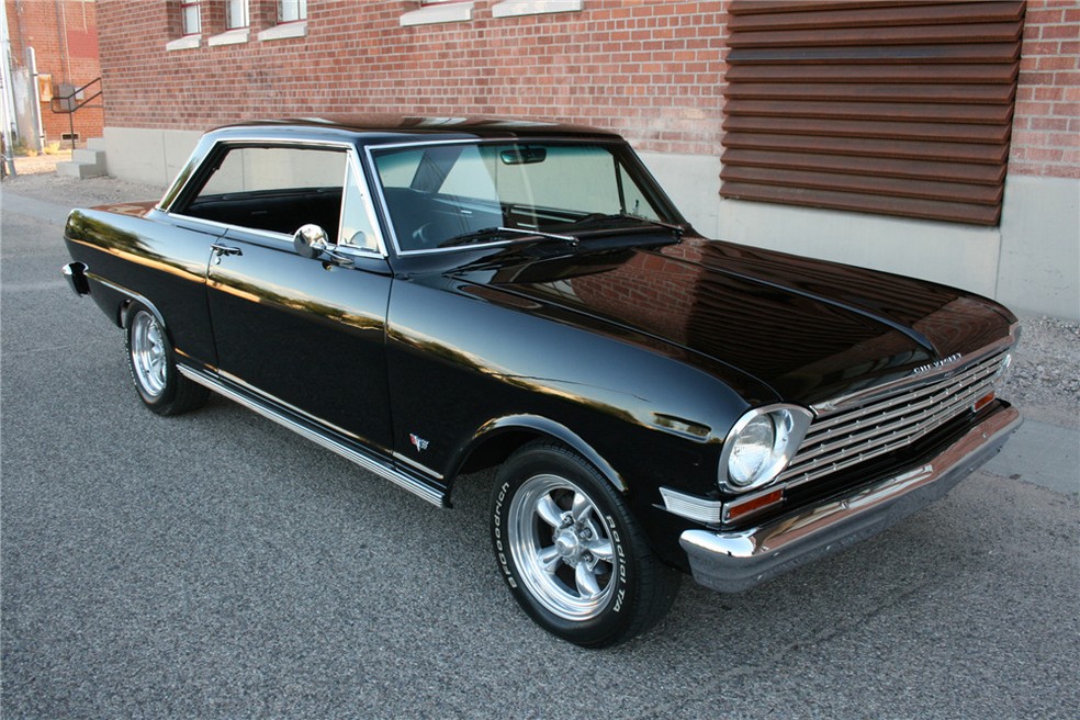 Chevrolet Nova foi um dos carros mais vendidos da GM nos Estados Unidos — Foto: Reprodução