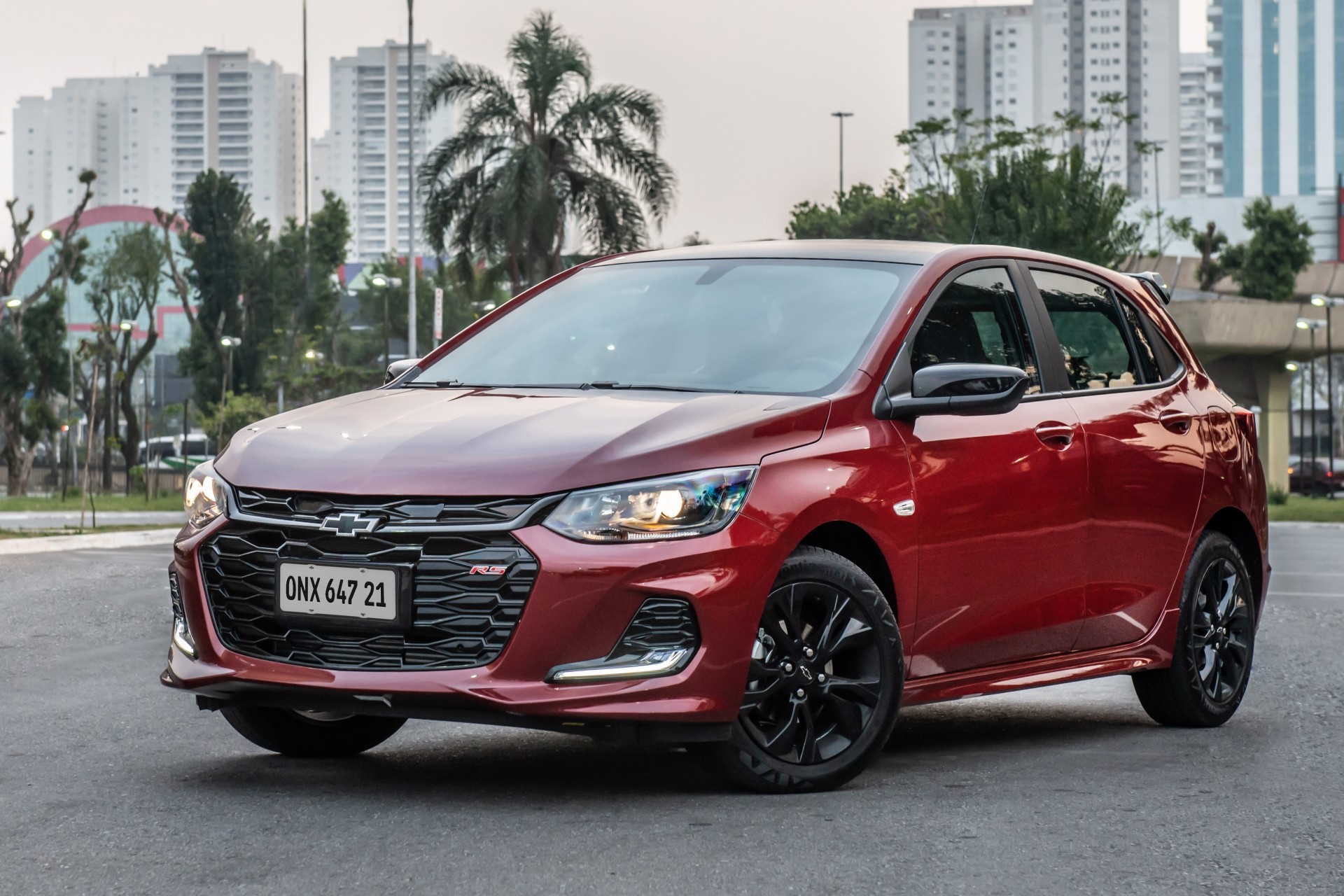 5 carros seminovos automáticos de até R$ 100 mil para não errar a compra