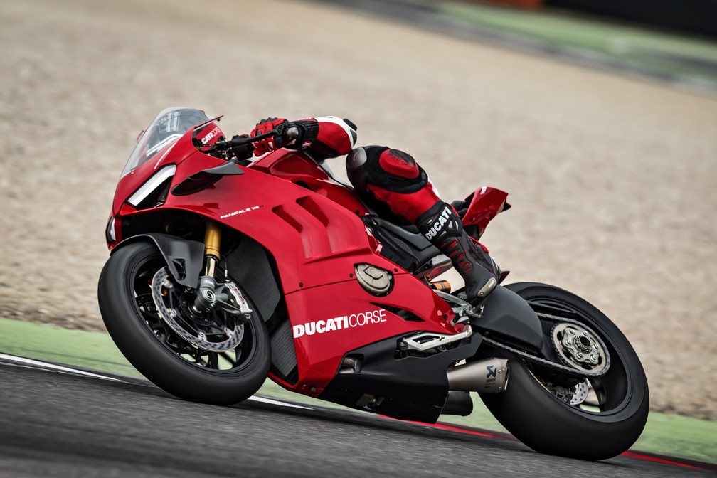 Fique a conhecer melhor a primeira Ducati Panigale V4 R do Mundial de  Resistência FIM - Ducati - Notícias - Andar de Moto