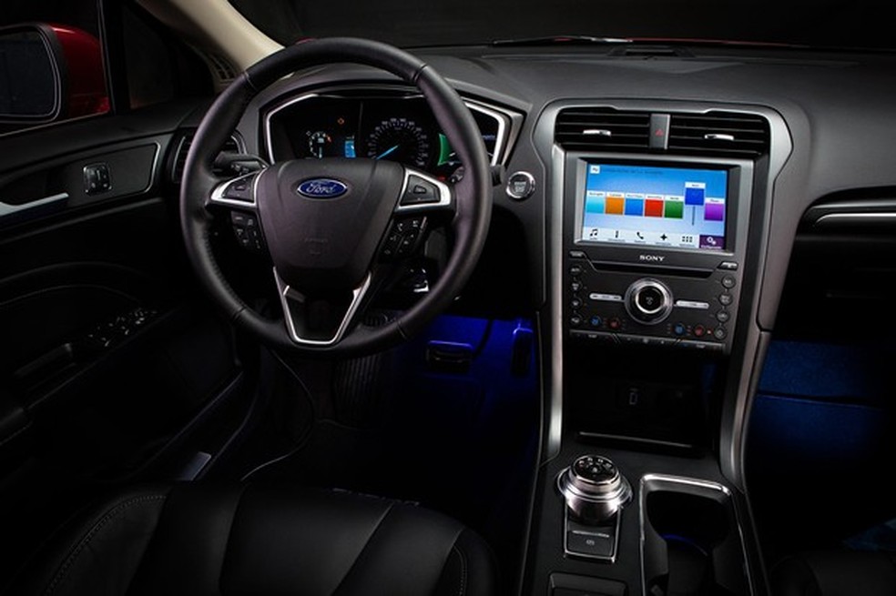 Ford Fusion 2017 (Foto: Divulgação) — Foto: Auto Esporte