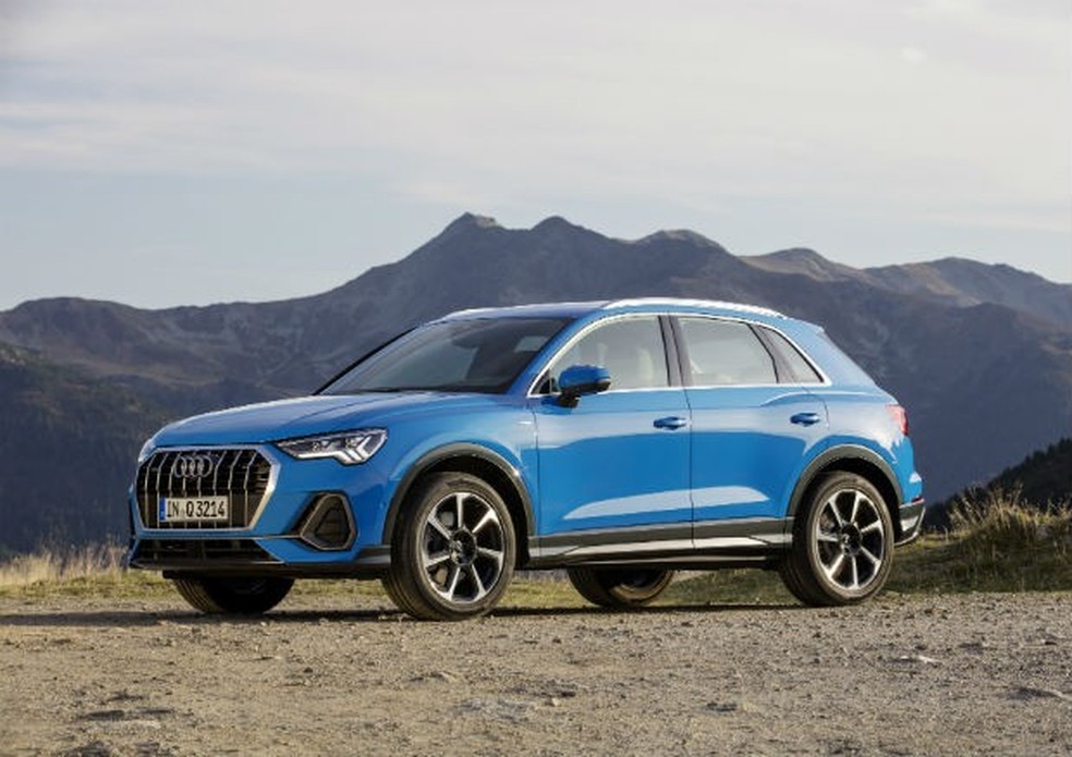 Esta é a nova geração do Q3 normal, com estilo mais utilitário (Foto: Divulgação) — Foto: Auto Esporte