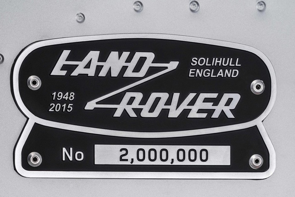 Land Rover Defender 2.000.000
