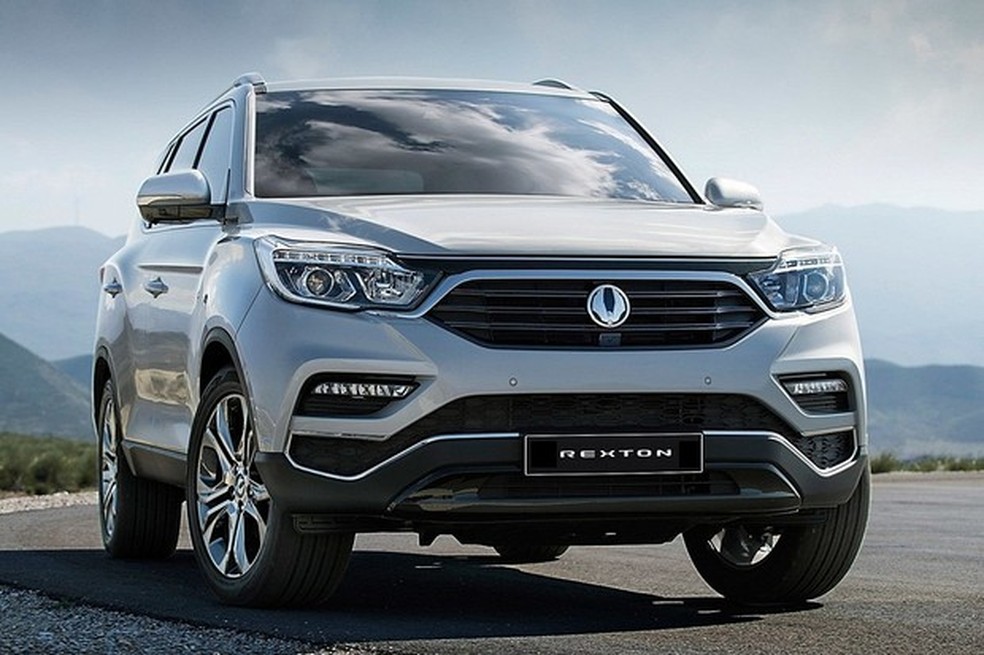 Outro SUV que deve vir para o Brasil é o novo Rexton (Foto: Divulgação) — Foto: Auto Esporte