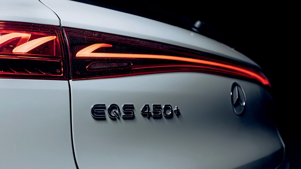 Mercedes-Benz EQS 450+ é a única versão do SUV à venda — Foto: Fabio Aro/Auto News Brasil