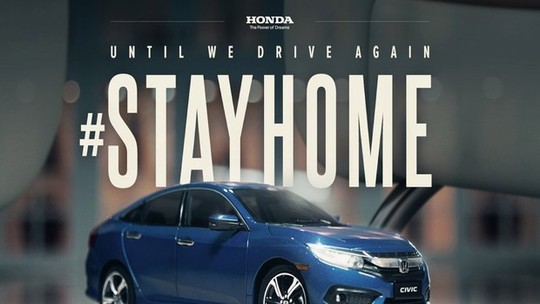 Honda grava comercial do Civic em casa usando uma miniatura