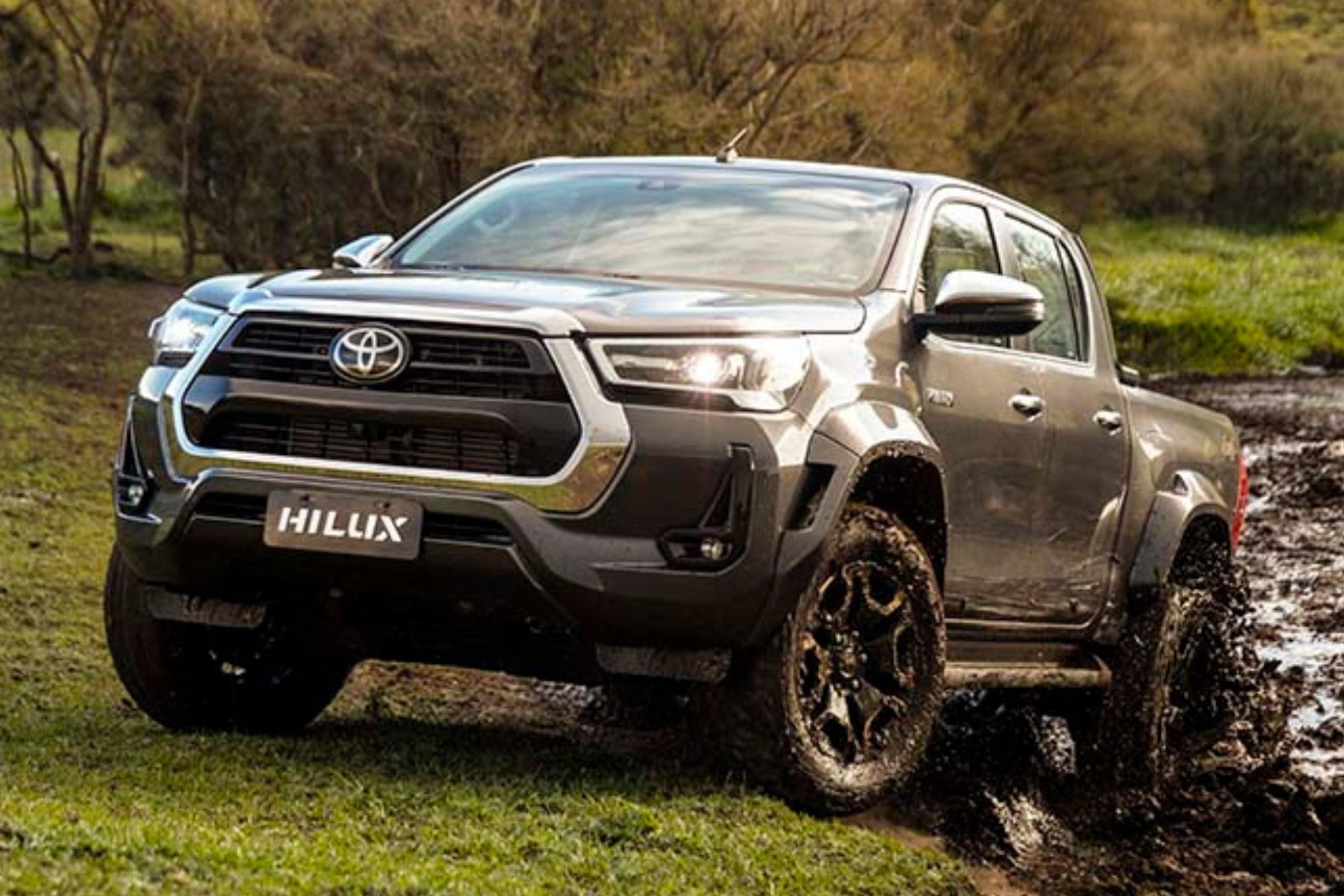 Toyota Hilux tem nova versão abaixo da GR-Sport; veja preço e equipamentos