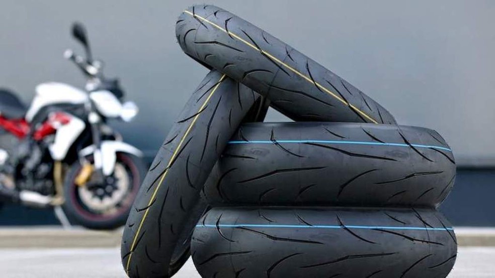 Existem vários tipos de pneus para motos, ver o ideal para a sua resulta em uma viagem com muito mais segurança — Foto: Foto: Reprodução