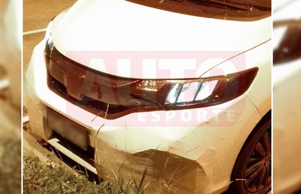 Leitor flagra Honda Fit reestilizado (Foto: Auto News Brasil) — Foto: Auto Esporte