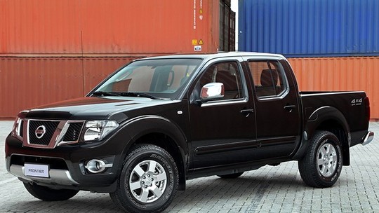 Nissan lança edição especial Frontier Platinum