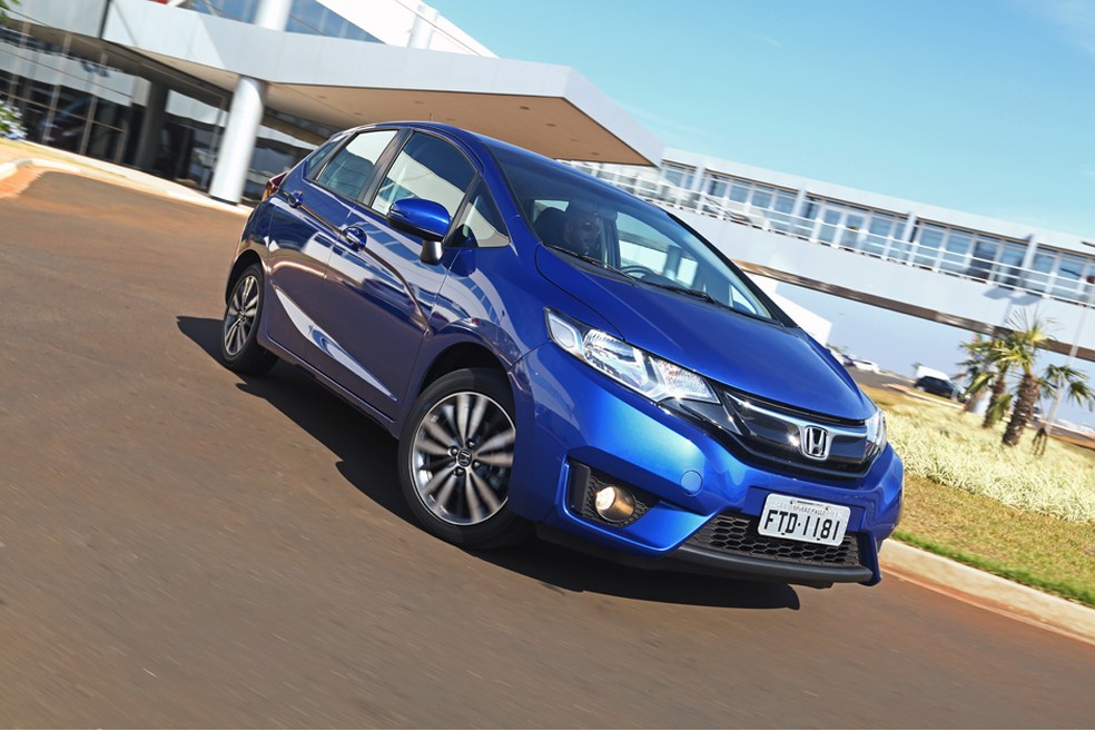 Honda Fit não é dos hatches mais equipados — Foto: Auto News Brasil