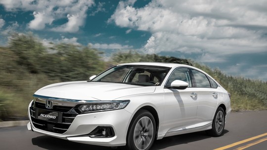 Honda Accord vira híbrido, encosta nos R$ 300 mil e se torna o mais caro da marca no Brasil