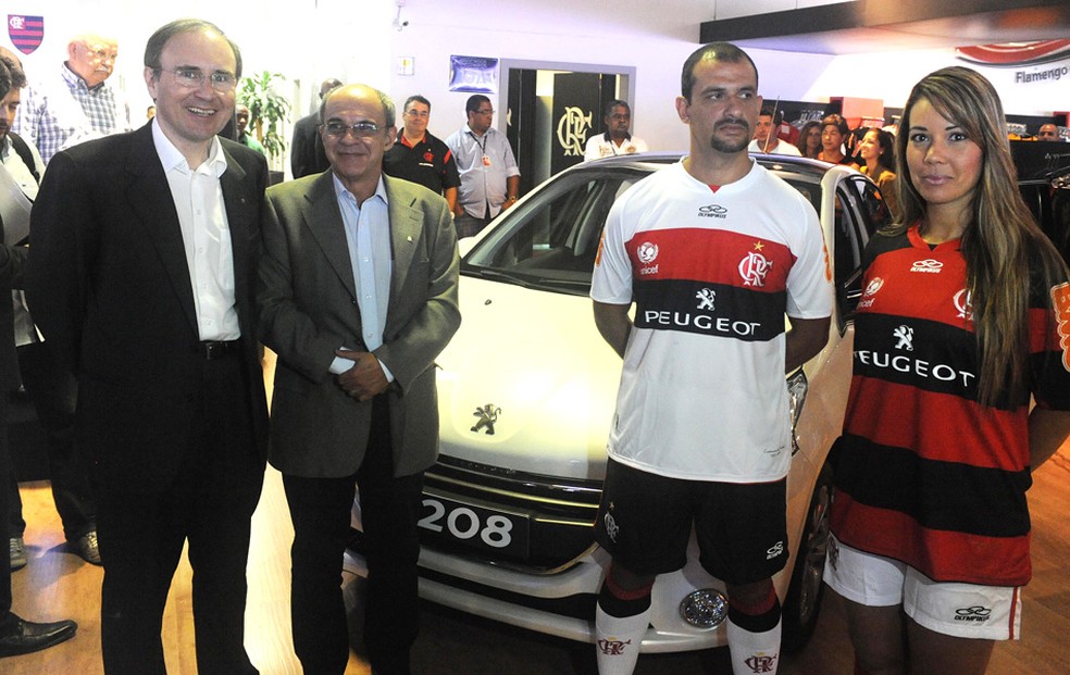 Peugeot também já patrocinou o Flamengo — Foto: Alexandre Vidal / Fla Imagem