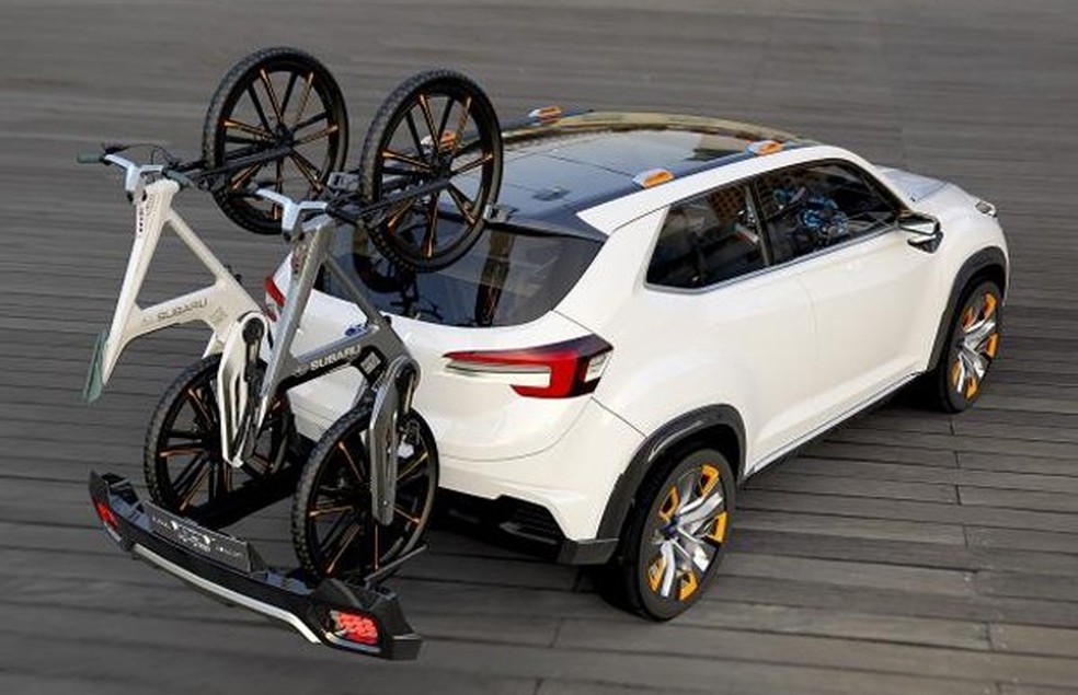 Subaru VIZIV Future Concept com suporte para bicicletas (Foto: Divulgação) — Foto: Auto Esporte