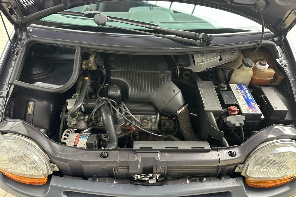 Renault Twingo entrega 55 cv de potência e 9,2 kgfm de torque  — Foto: Garagem da Jóia