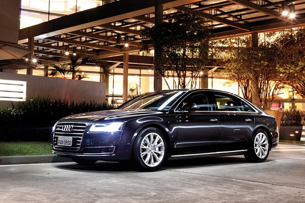 Audi A8 L (Foto: Leo Sposito / Auto News Brasil) — Foto: Auto Esporte