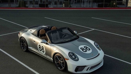 Último Porsche 911 da sétima geração vai ajudar no combate à Covid-19 e comprador terá tratamento VIP