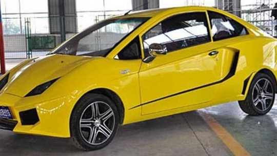 Empresa Chinesa faz cópia popular do Lamborghini Aventador