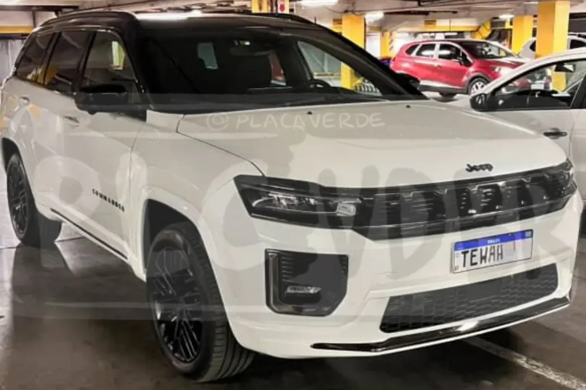 Flagra: Jeep Commander 2026 tem visual revelado antes do lançamento