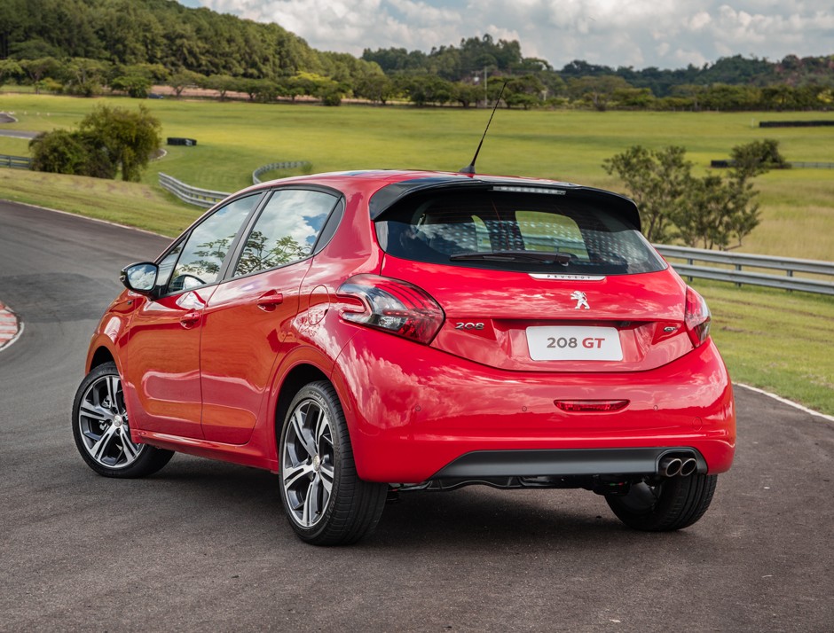 Peugeot 208 GT