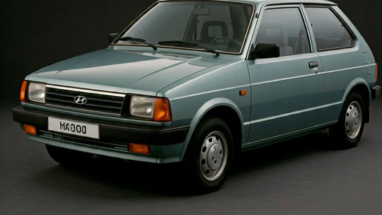 Usamos IA para recriar os carros mais vendidos com visual de 40 anos atrás