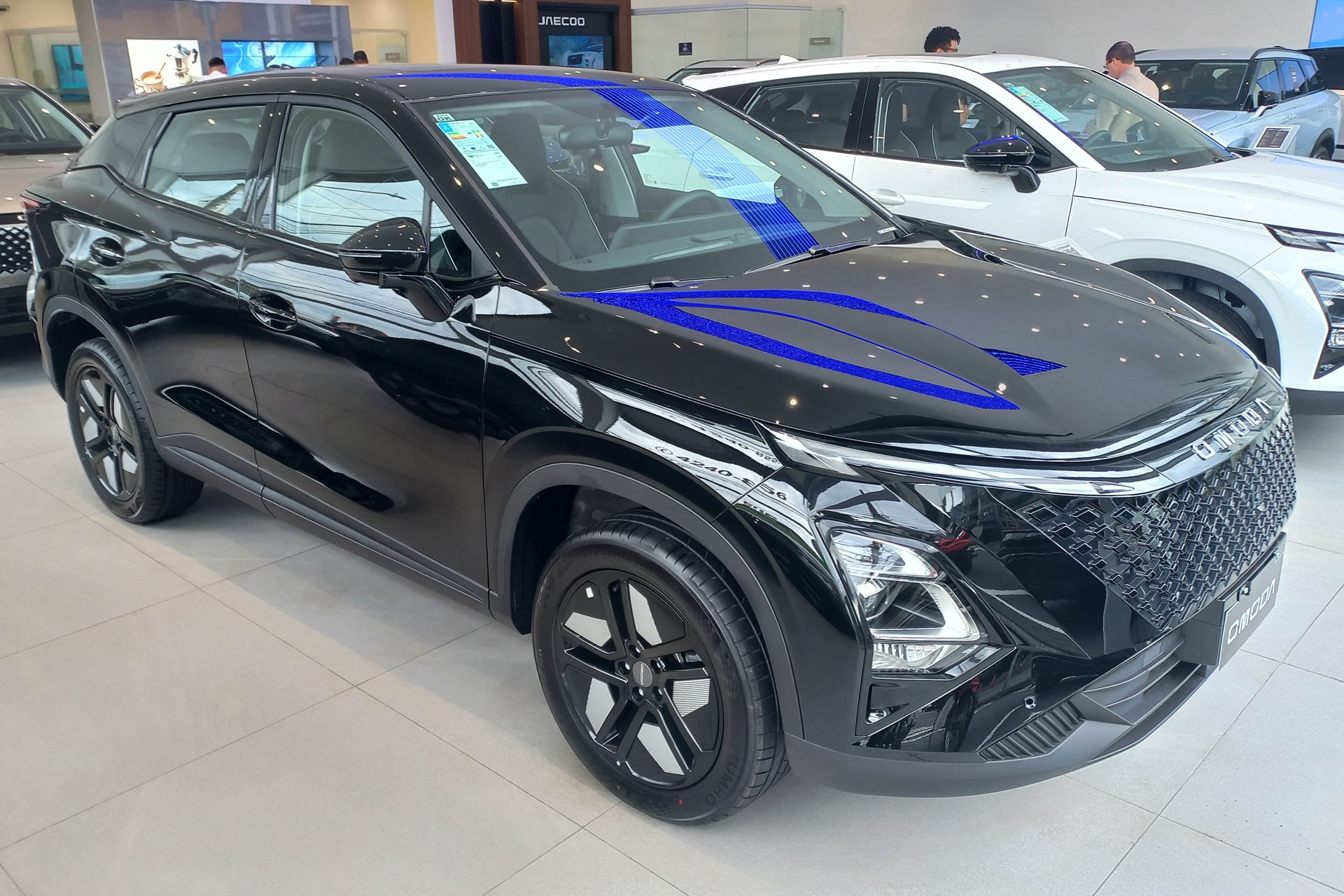 Omoda 5 Luxury é vendido com desconto e fica mais barato que Yaris Cross