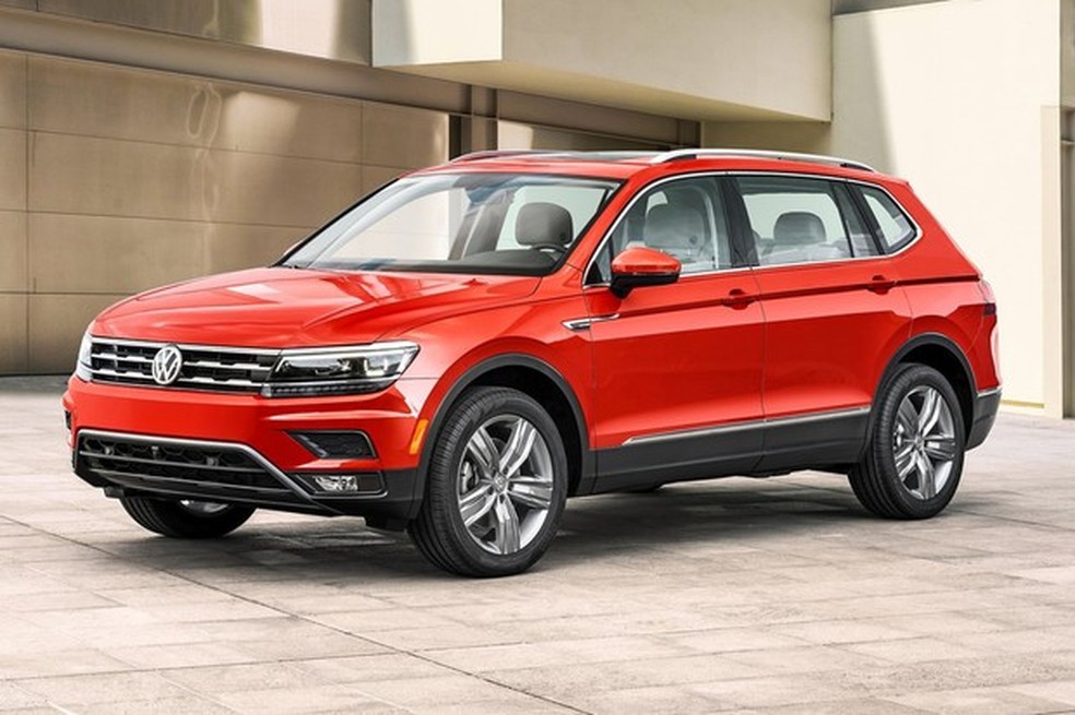 O Tiguan Allspace terá esse nome no mercado europeu e, provavelmente, também no Brasil (Foto: Divulgação) — Foto: Auto Esporte
