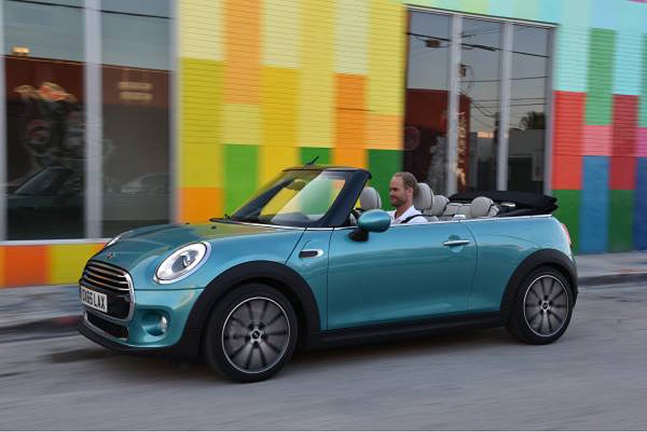 Novo Mini Cooper Cabrio 
