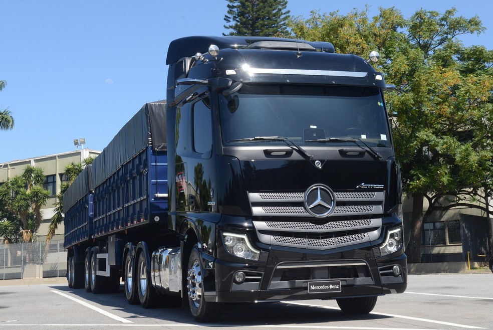 Mercedes-Benz estuda o uso do etanol no Brasil; porém, ainda não há decisão concreta para tornar os modelos flex — Foto: Divulgação