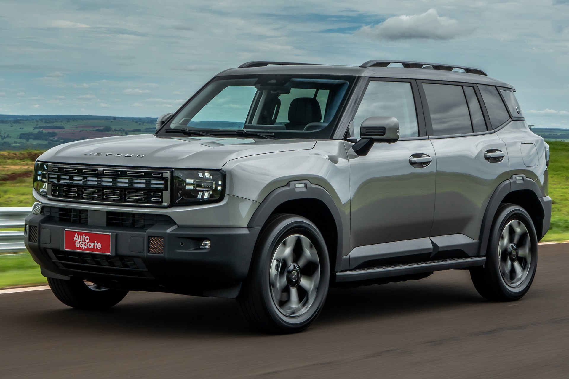 Teste: Jetour T1 é SUV híbrido ‘sabor’ off-road para quem não quer 4×4