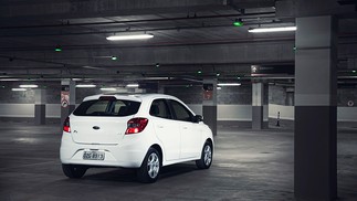 Novo Ford Ka 2015  (<a href="http://revistaautoesporte.autonewsbrasil.webbfinanceiro.com/Analises/noticia/2014/07/novo-ford-ka-globalizado-para-atacar.html"> saiba mais</a>)